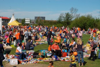 VRIJMARKT LENT